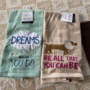 **NEW** 2 Kitchen Hand Towels